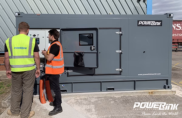 Containerised natural gas generator on site